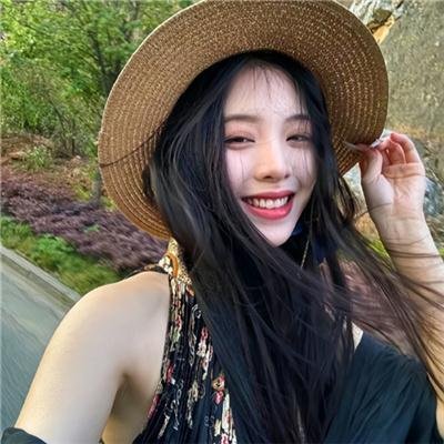 百变小姬子海报