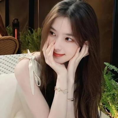 朱莉娅的困扰海报